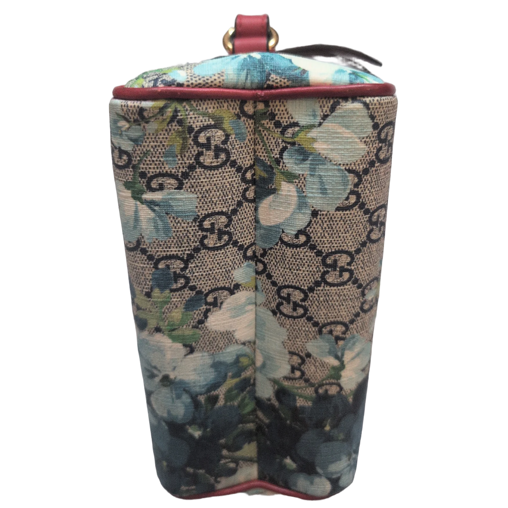 showing the other corners Gucci GG Supreme Blooms Mini Boston bag