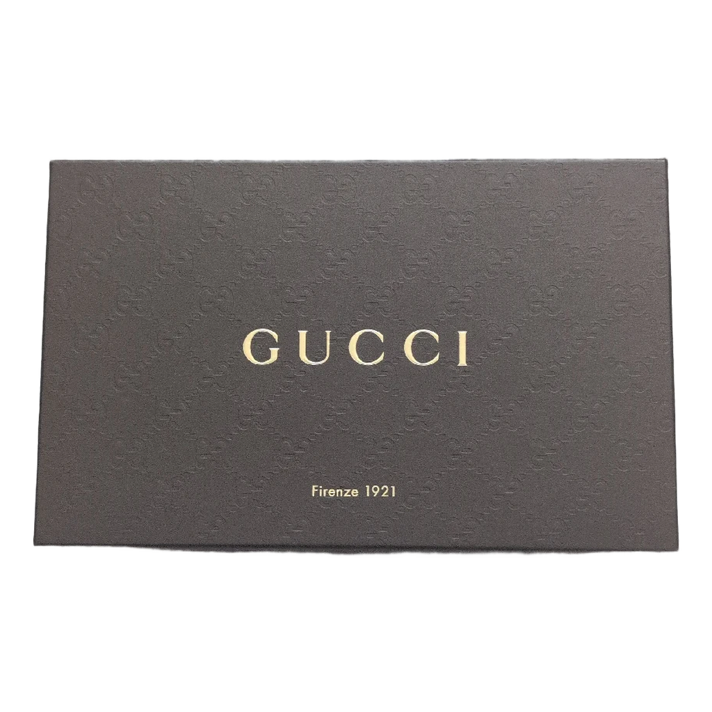 gucci box for Pre-Owned Gucci Beige Leather Pouch Clutch