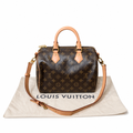 front Pre-Owned Louis Vuitton Speedy 25 Bandoulière – Monogram Canvas