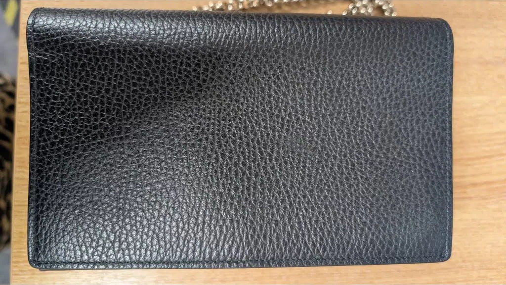 back of Pre-Owned Gucci Interlocking G Wallet on Chain – Black Leather