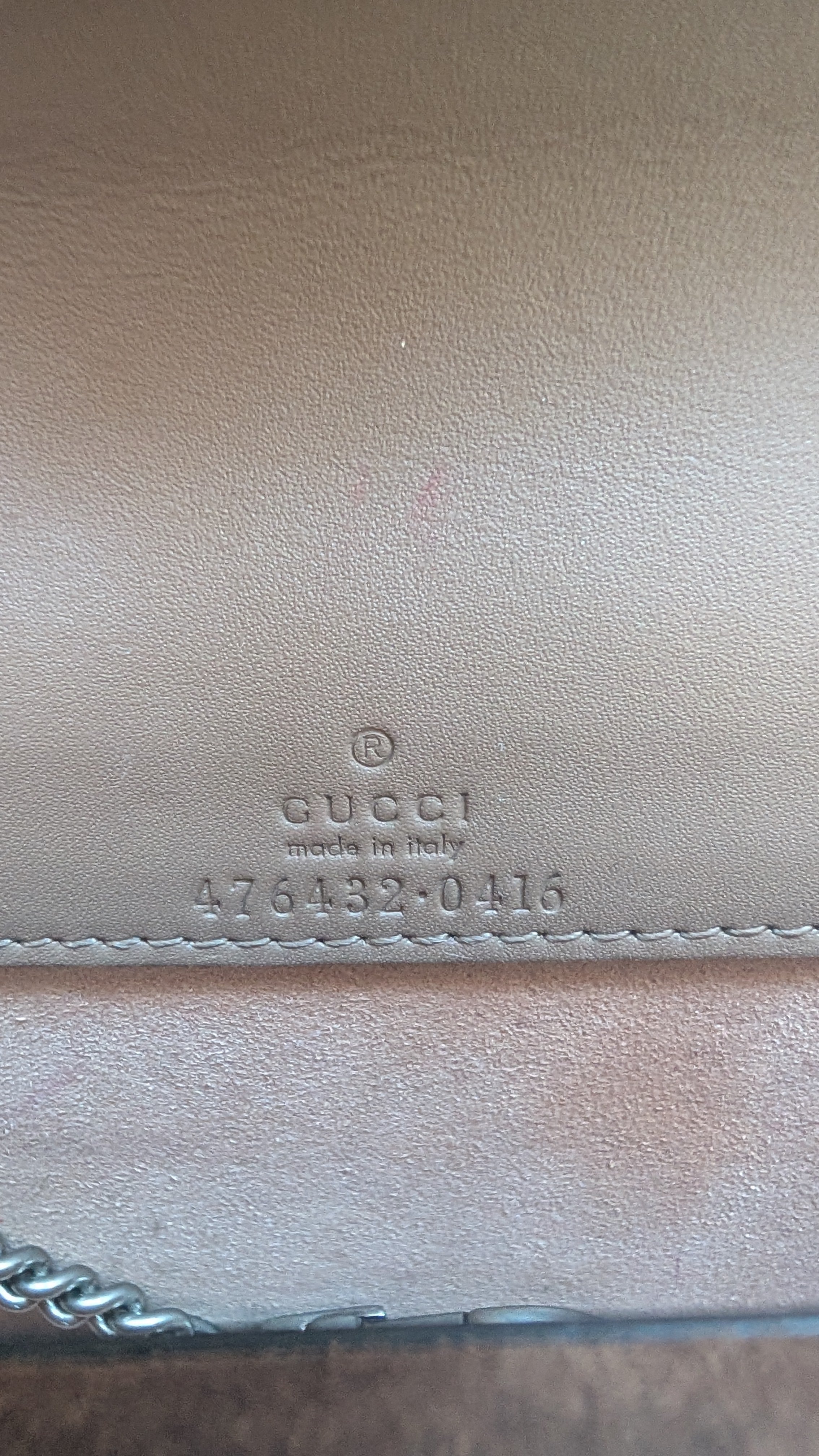 showing xlose up if serial number ofr Pre-owned Small GG Supreme Mini Dionysus Crossbody