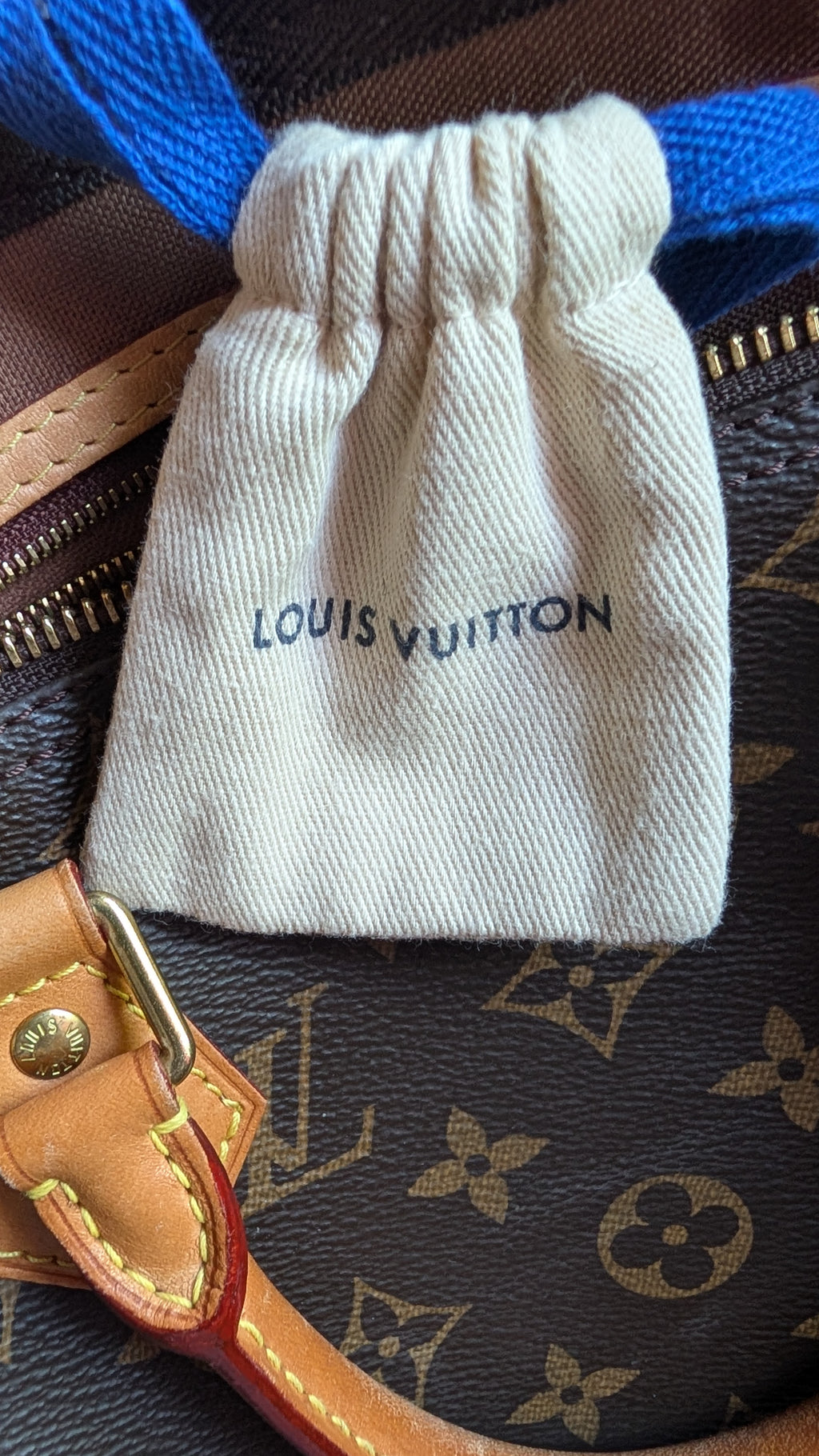 padlock and key pouch Pre-Owned Louis Vuitton Speedy 30 Monogram