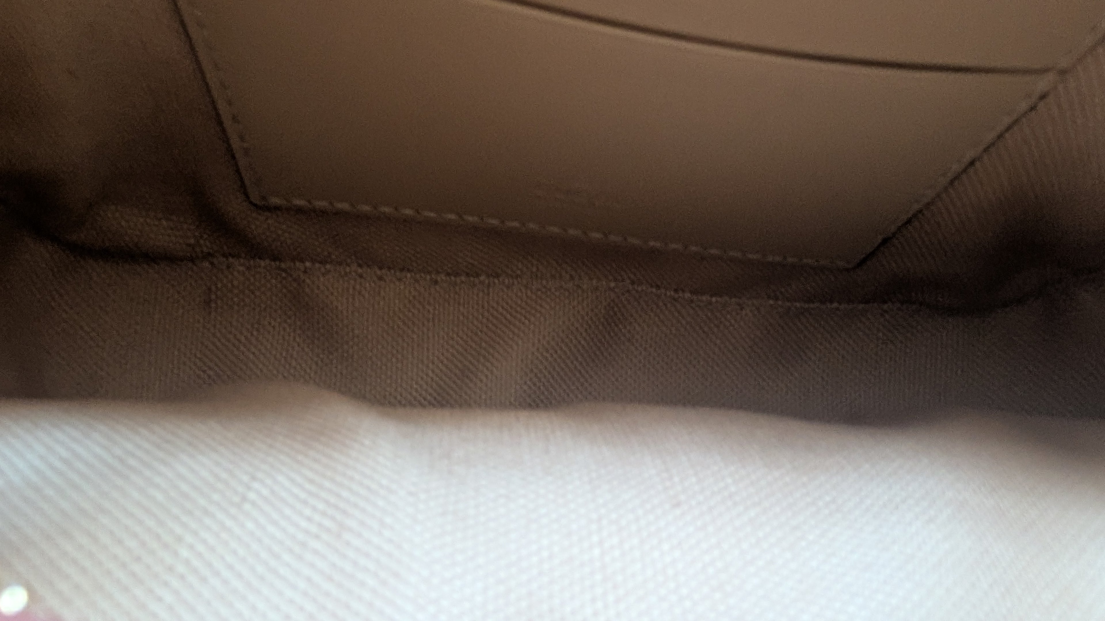 showing interior of Pre-owned Gucci Beige GG Monogram Shoulder Bag