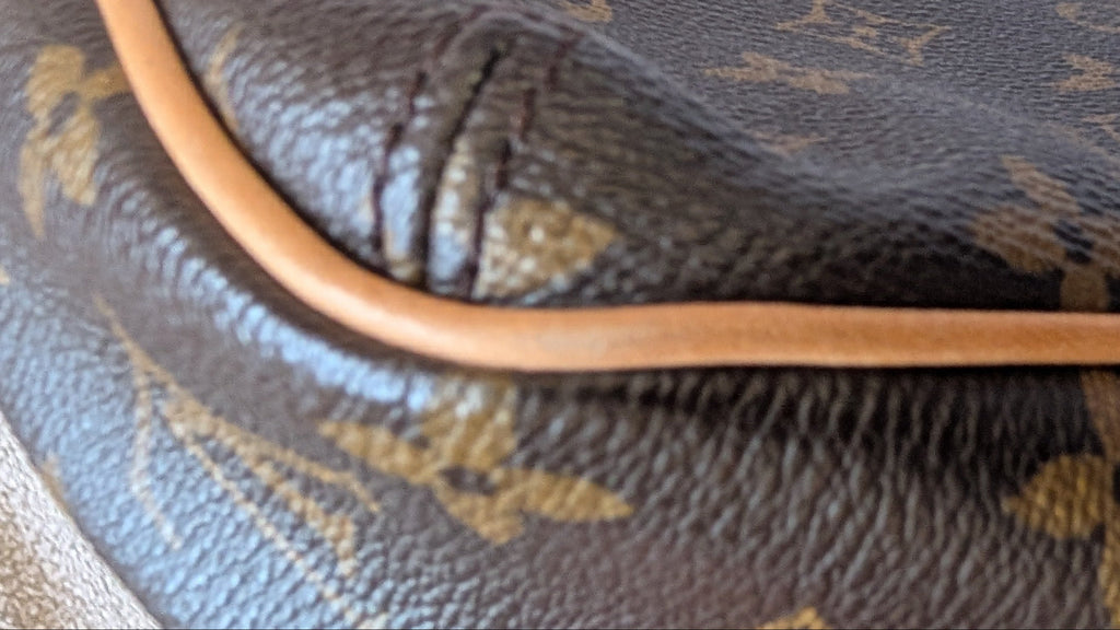 corner four Pre-owned Louis Vuitton Tikal Shoulder Bag PM Brown Canvas Leather Monogram