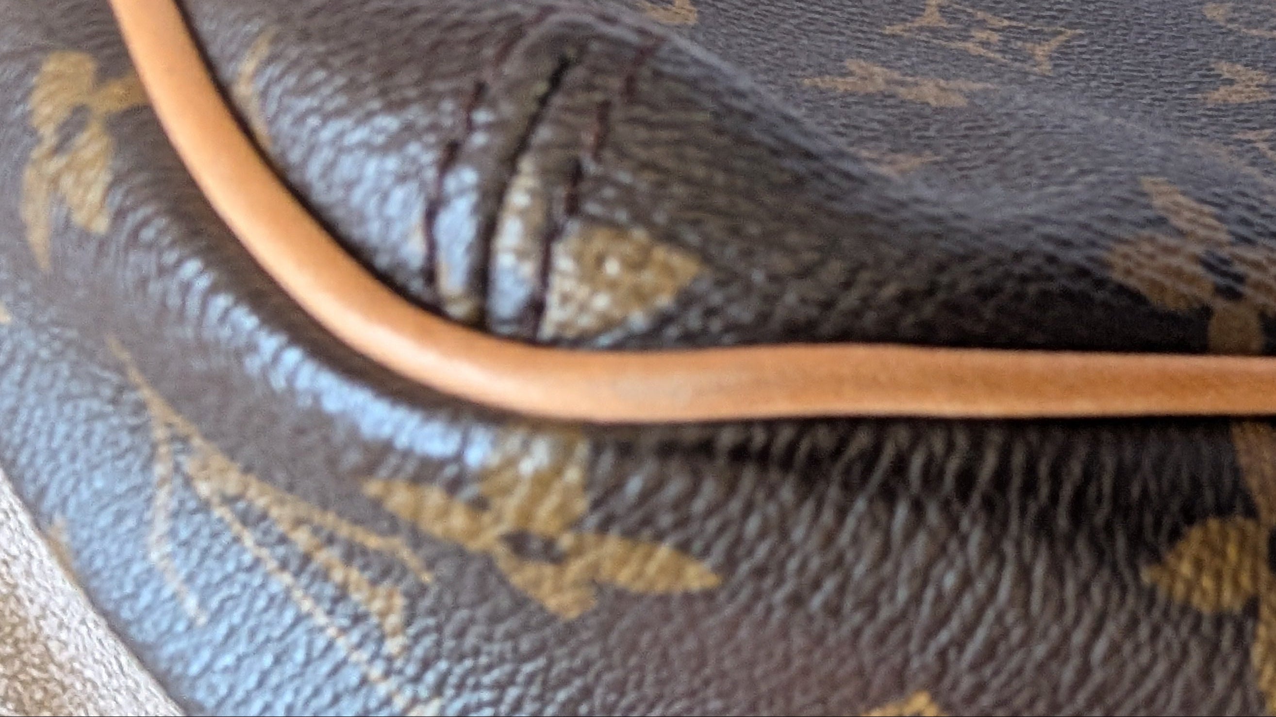corner four Pre-owned Louis Vuitton Tikal Shoulder Bag PM Brown Canvas Leather Monogram
