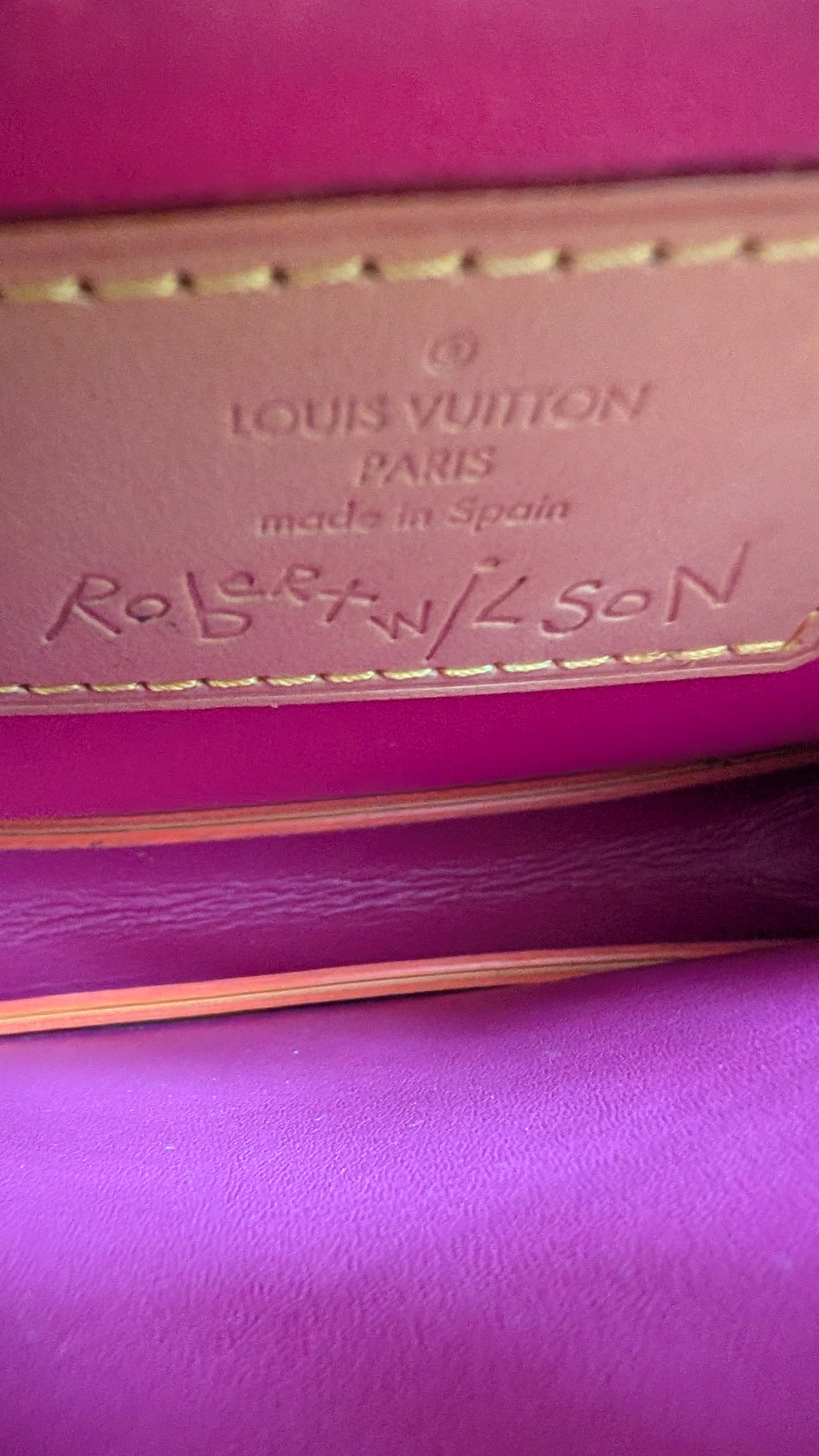 inside louis vuitton label Pre-owned Louis Vuitton Robert Wilson Pink  Pochette