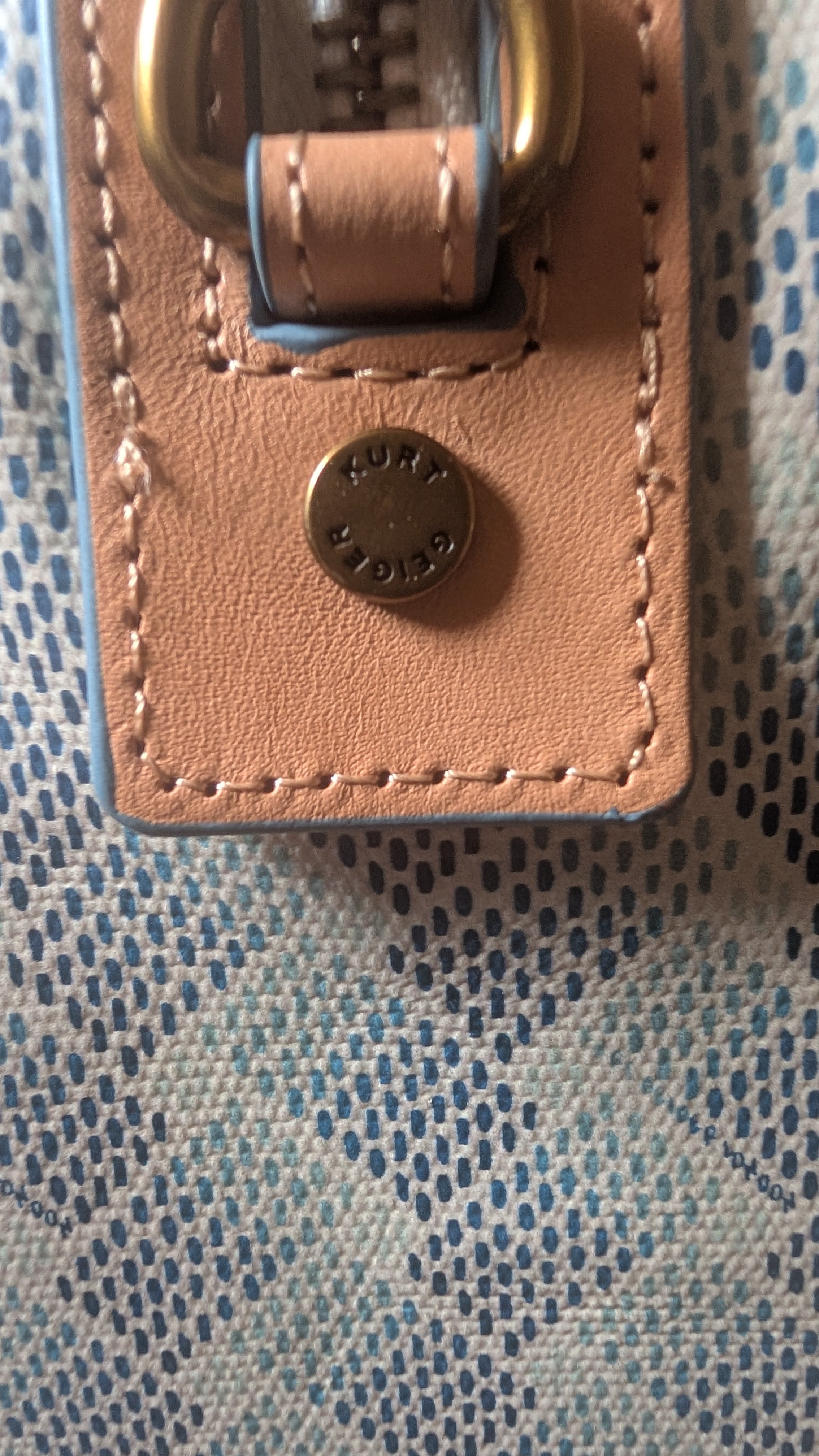 strap hoop Kurt Geiger Camden Boston Bowling Bag