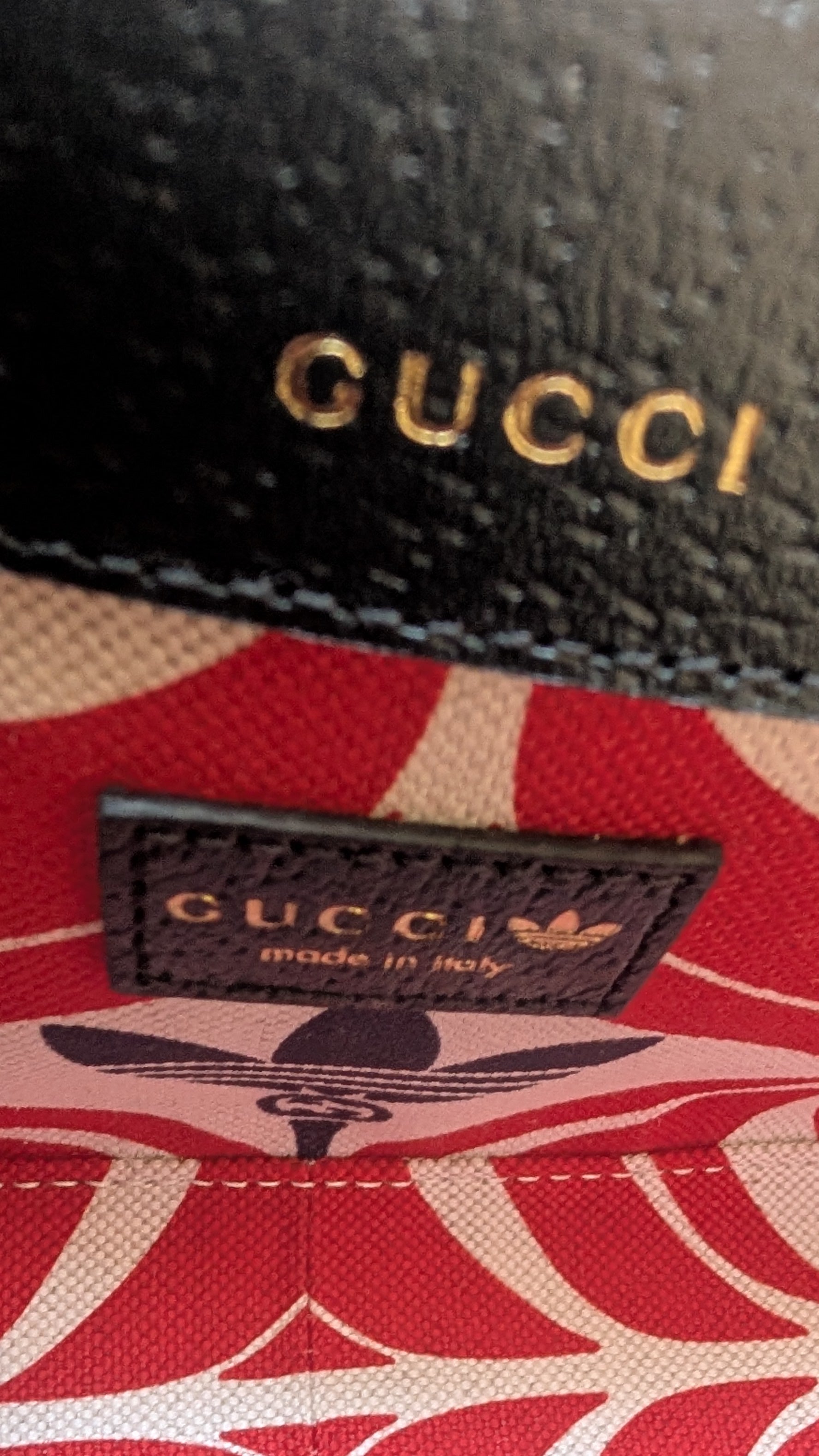 inside condition for Pre-owned Gucci and Adidas Originals Black and white Horsebit