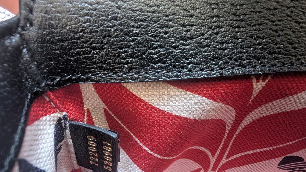 serial number for Pre-owned Gucci and Adidas Originals Black and white Horsebit