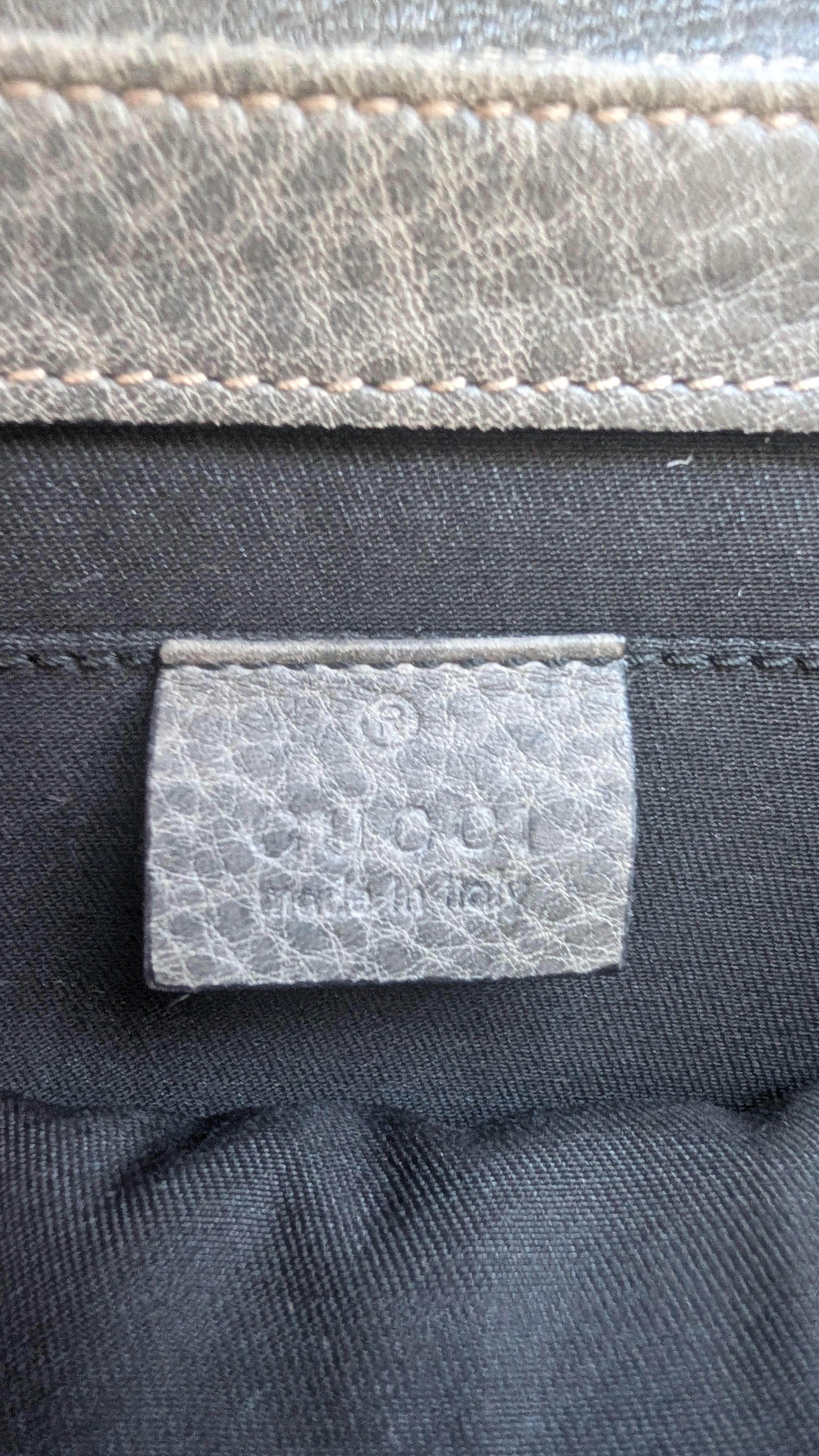 leather gucci abel Pre-owned Gucci Pelham Monogram Canvas Clutch