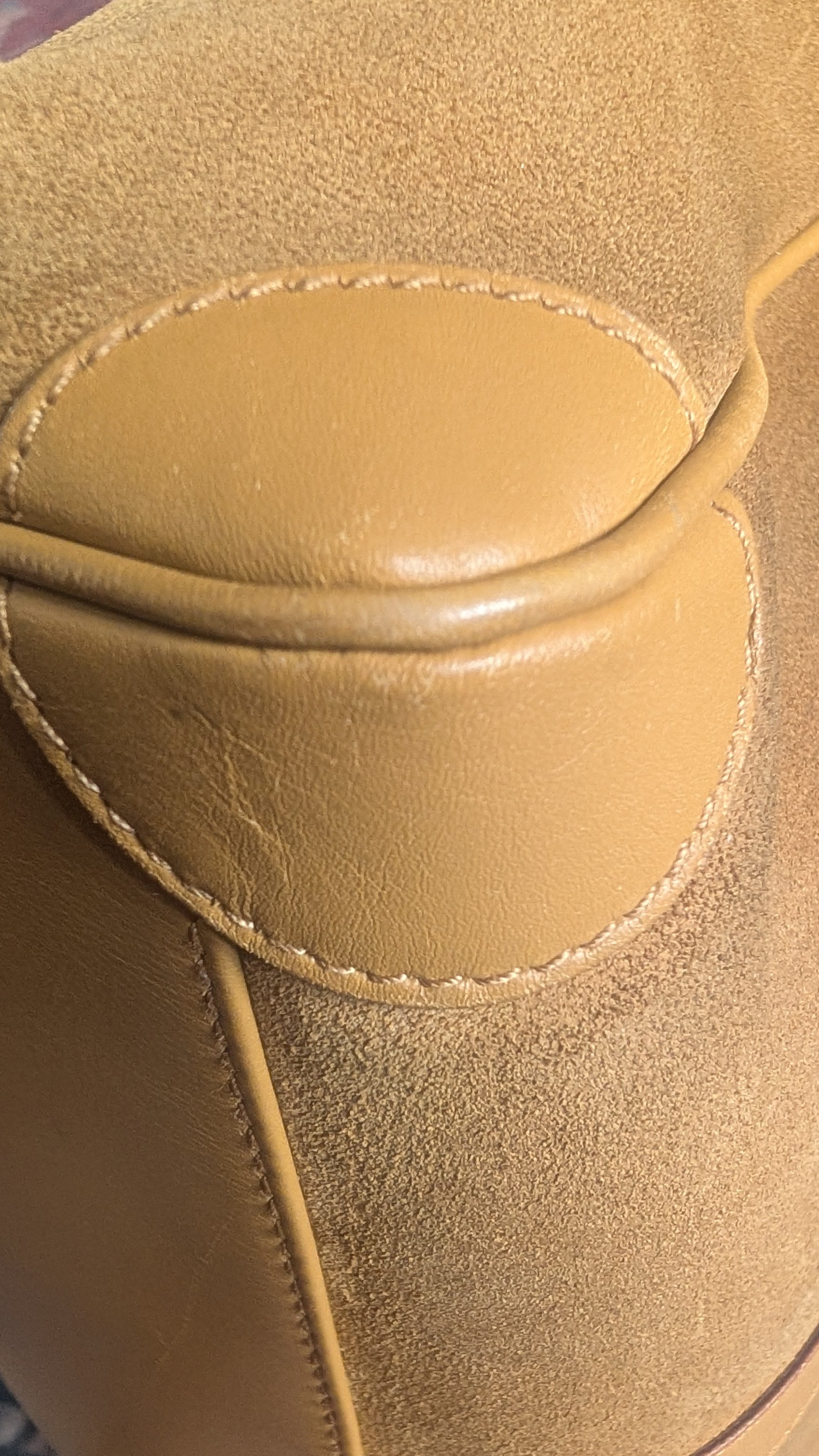third corner of Pre-Owned Gucci Mustard Brown Suede Boston Bag 