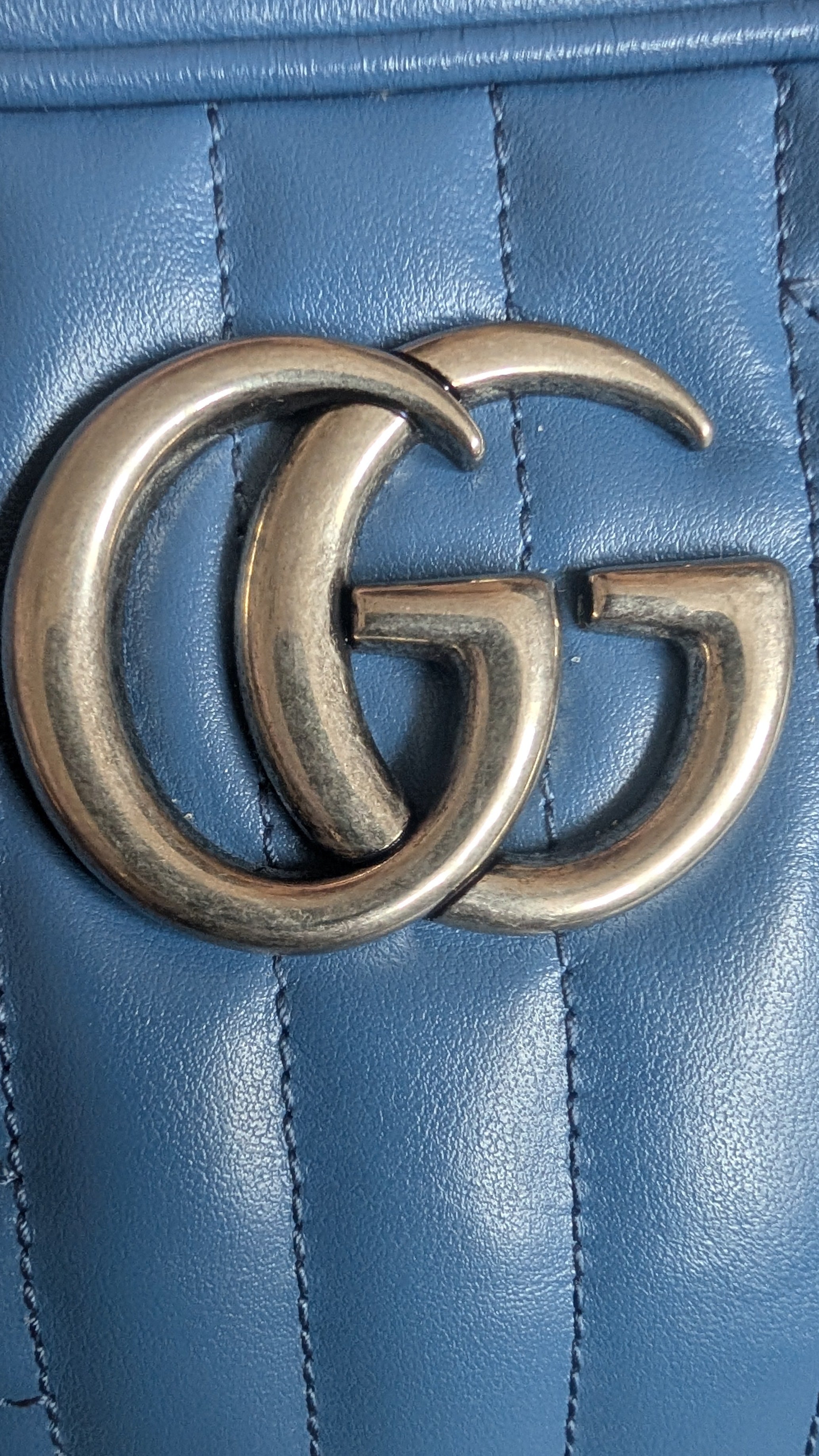 gg hardware Pre-Owned Gucci GG Marmont Blue Leather Camera Bag