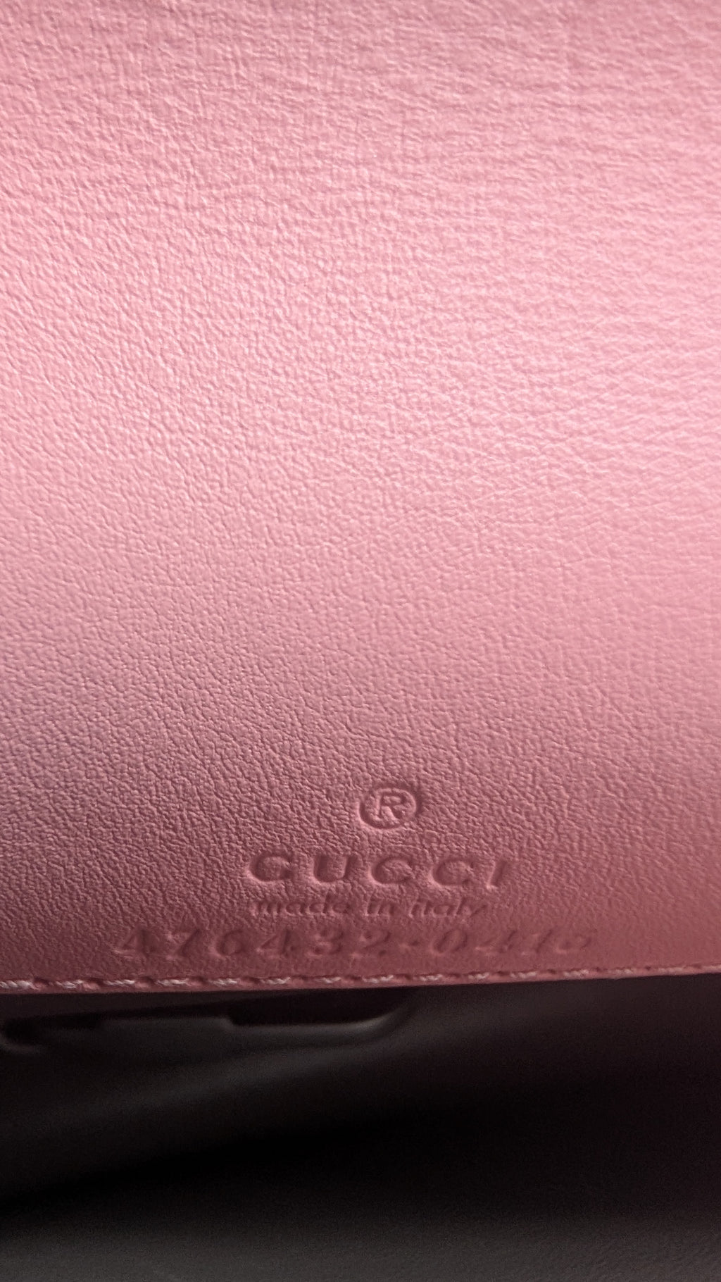 serialnumber for Pre-Owned Gucci Dionysus Python Mini Pink Bag