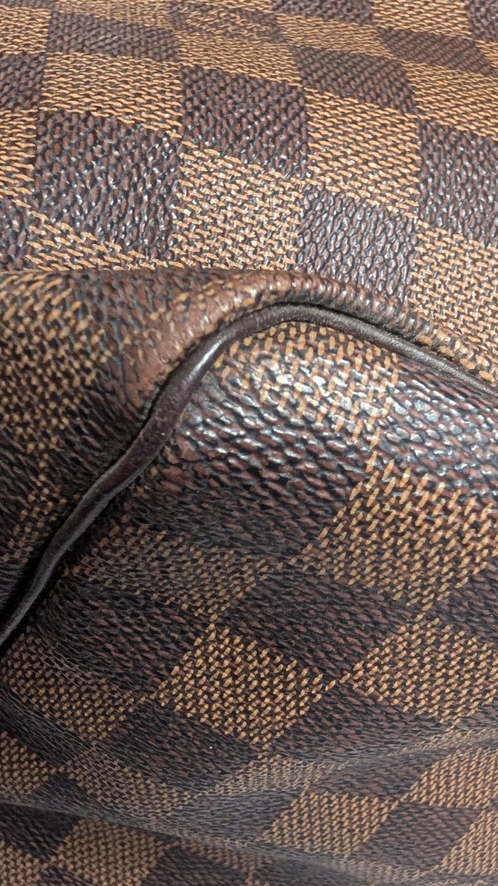 corner 3 Pre-owned Louis Vuitton speedy 35 Damier Ebene