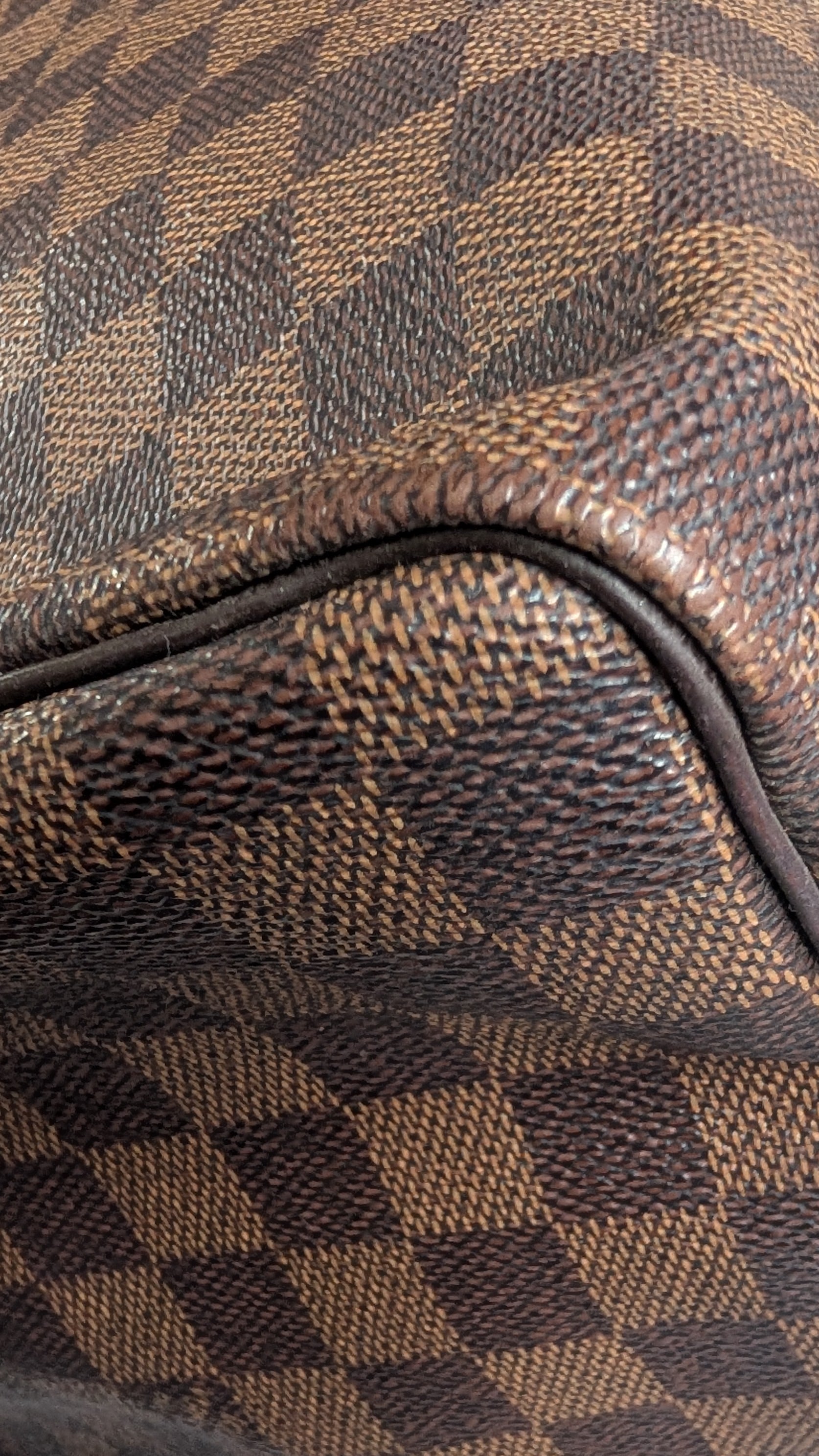 corner 4 Pre-owned Louis Vuitton speedy 35 Damier Ebene