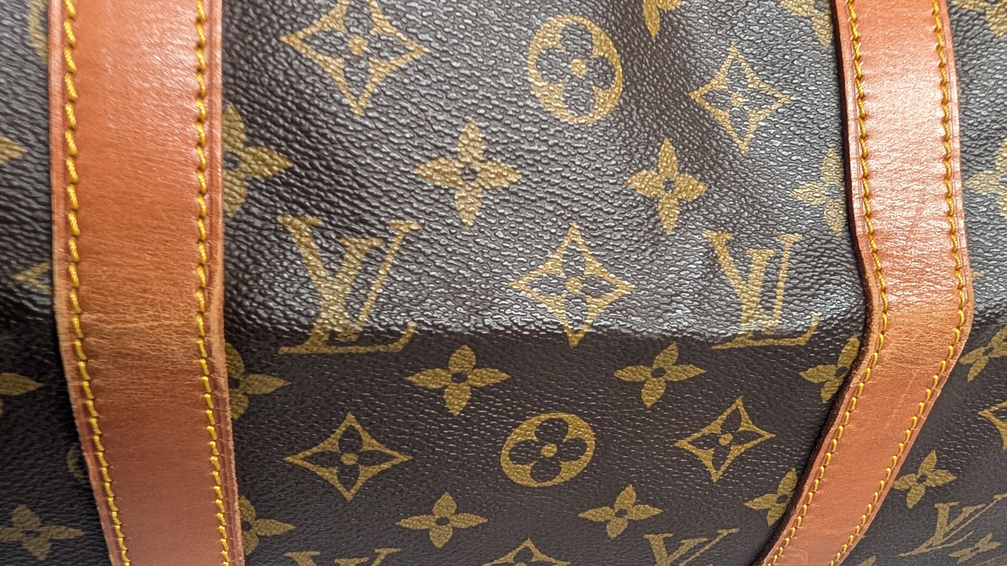 showing condition Pre-Owned Louis Vuitton Keepall 45 Sac Souple Model Duffle bag
