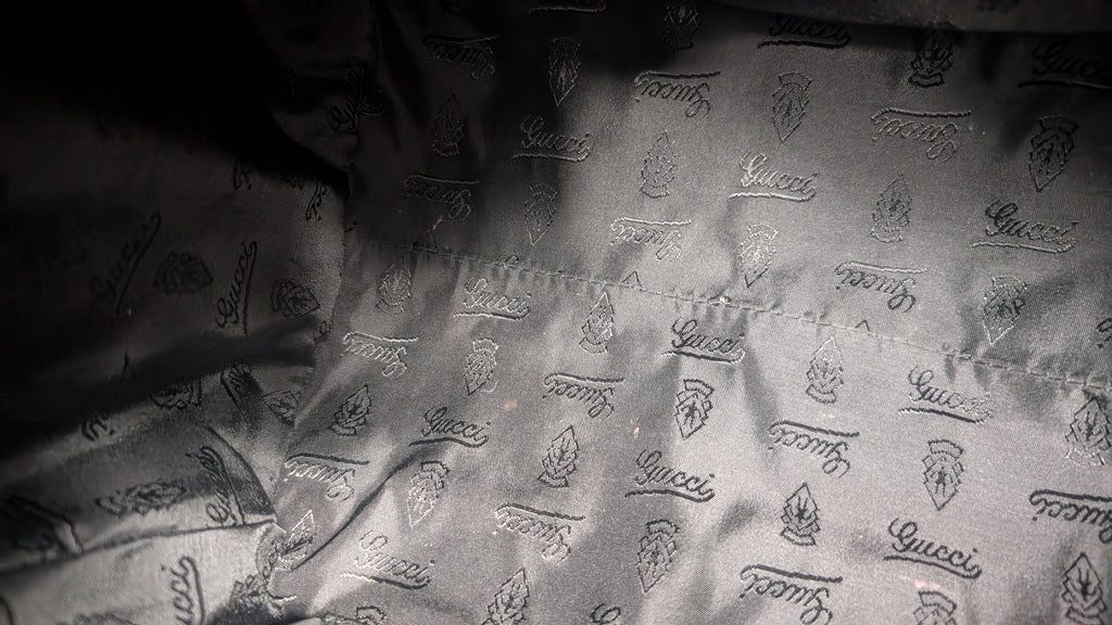 showing inside marks Pre-Owned Gucci Grey Suede Aviatrix Boston Bag