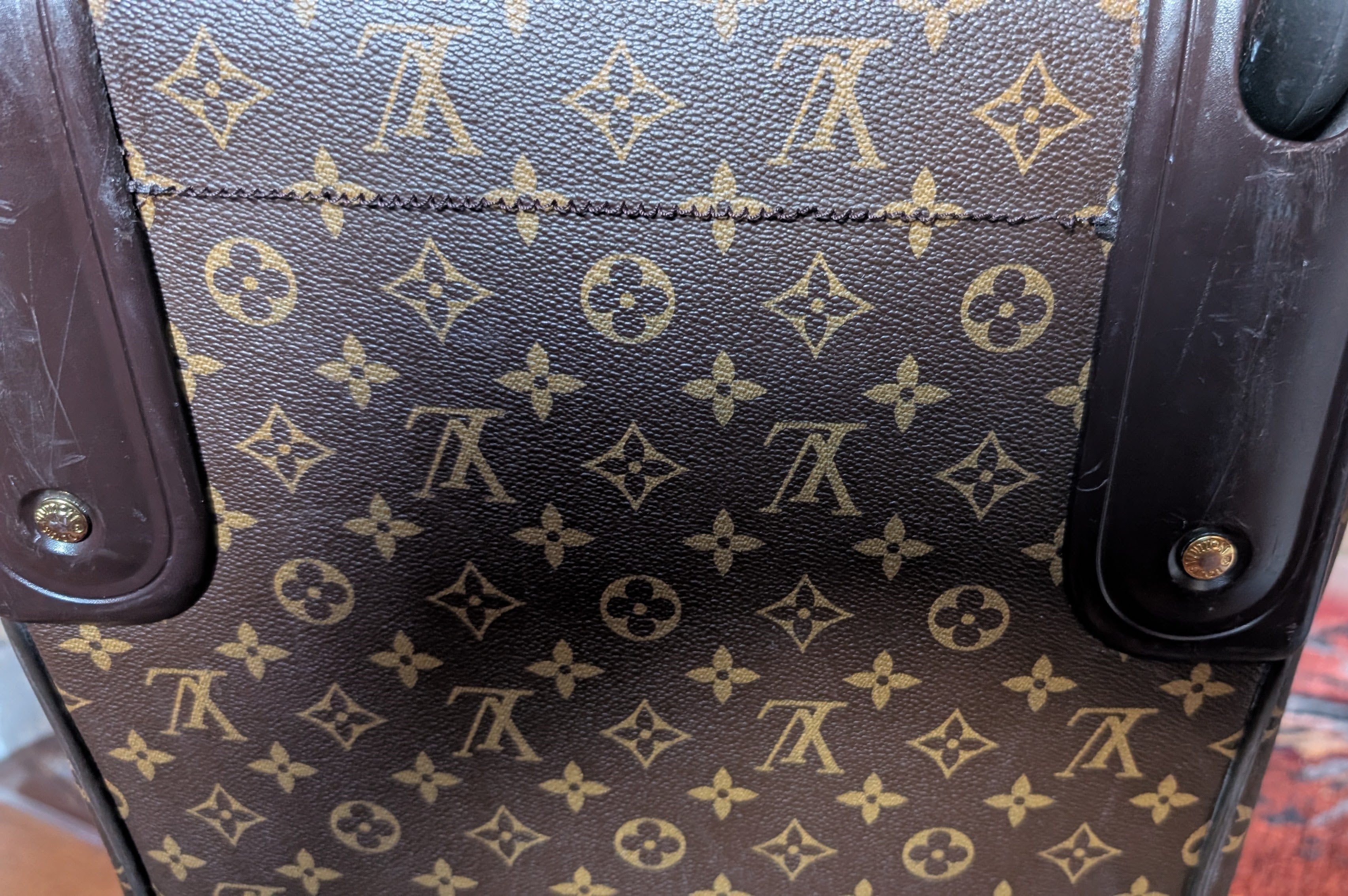 showing xondition Pre-Owned Louis Vuitton Monogram Eole 55 Travel Bag Carry Case