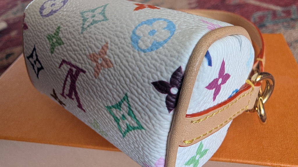 corner condition Louis Vuitton x Takashi Murakami White Multicolore Micro Speedy Bag Charm