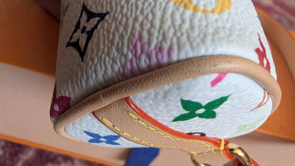 corner condition Louis Vuitton x Takashi Murakami White Multicolore Micro Speedy Bag Charm