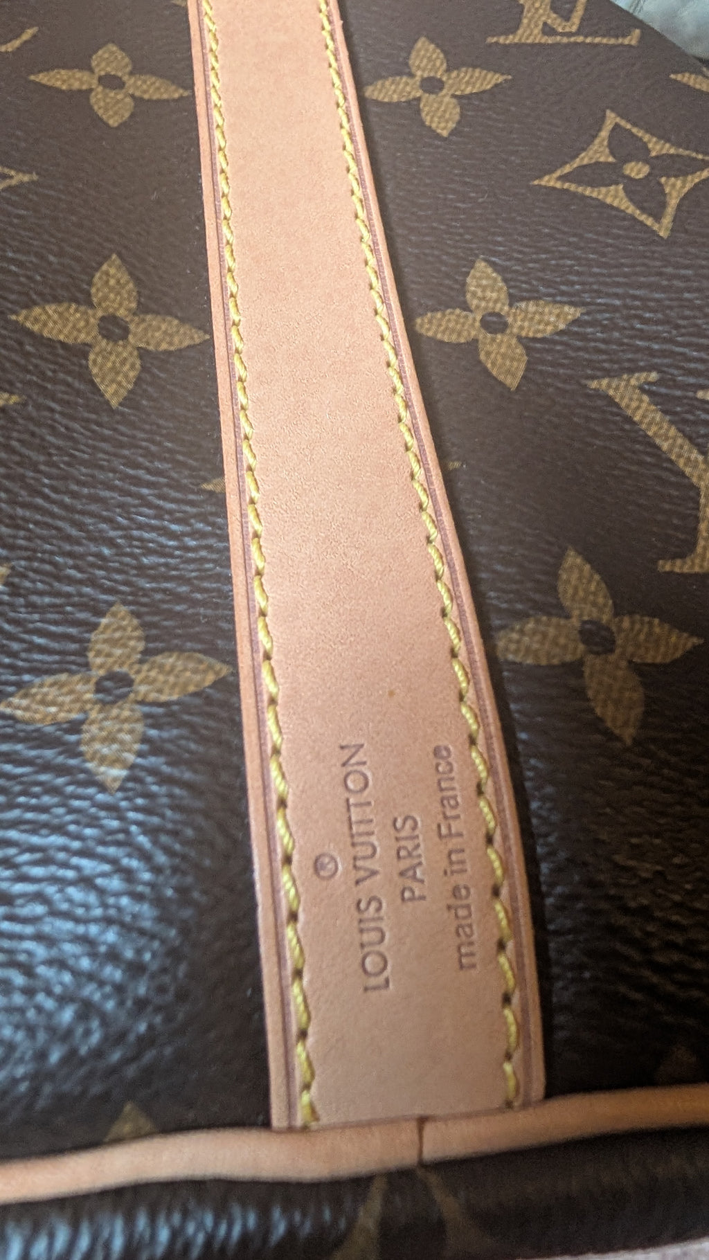 louis vuitton logo badge Pre-Owned Louis Vuitton Speedy 25 Bandoulière – Monogram Canvas