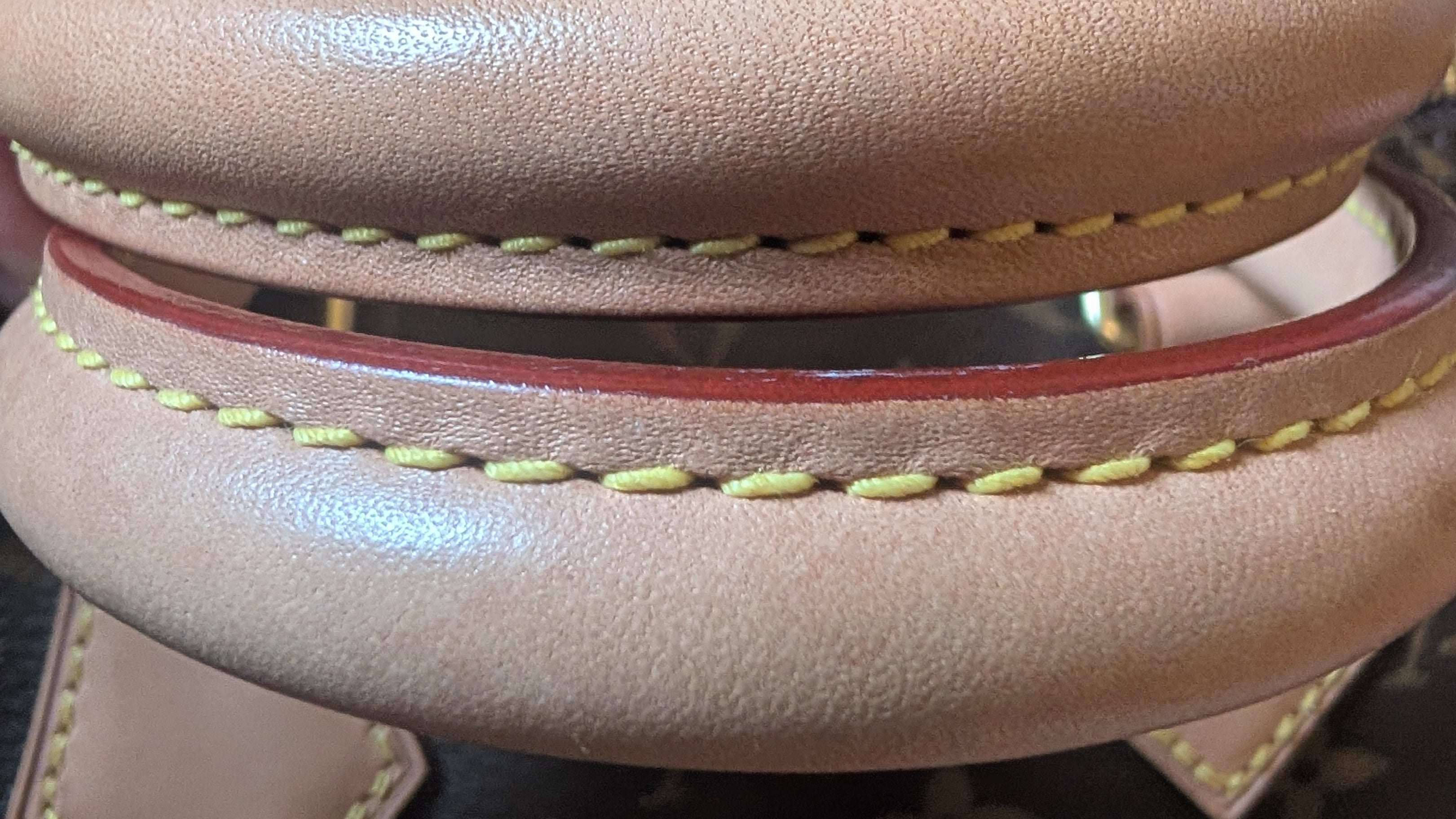 handles Pre-Owned Louis Vuitton Speedy 25 Bandoulière – Monogram Canvas