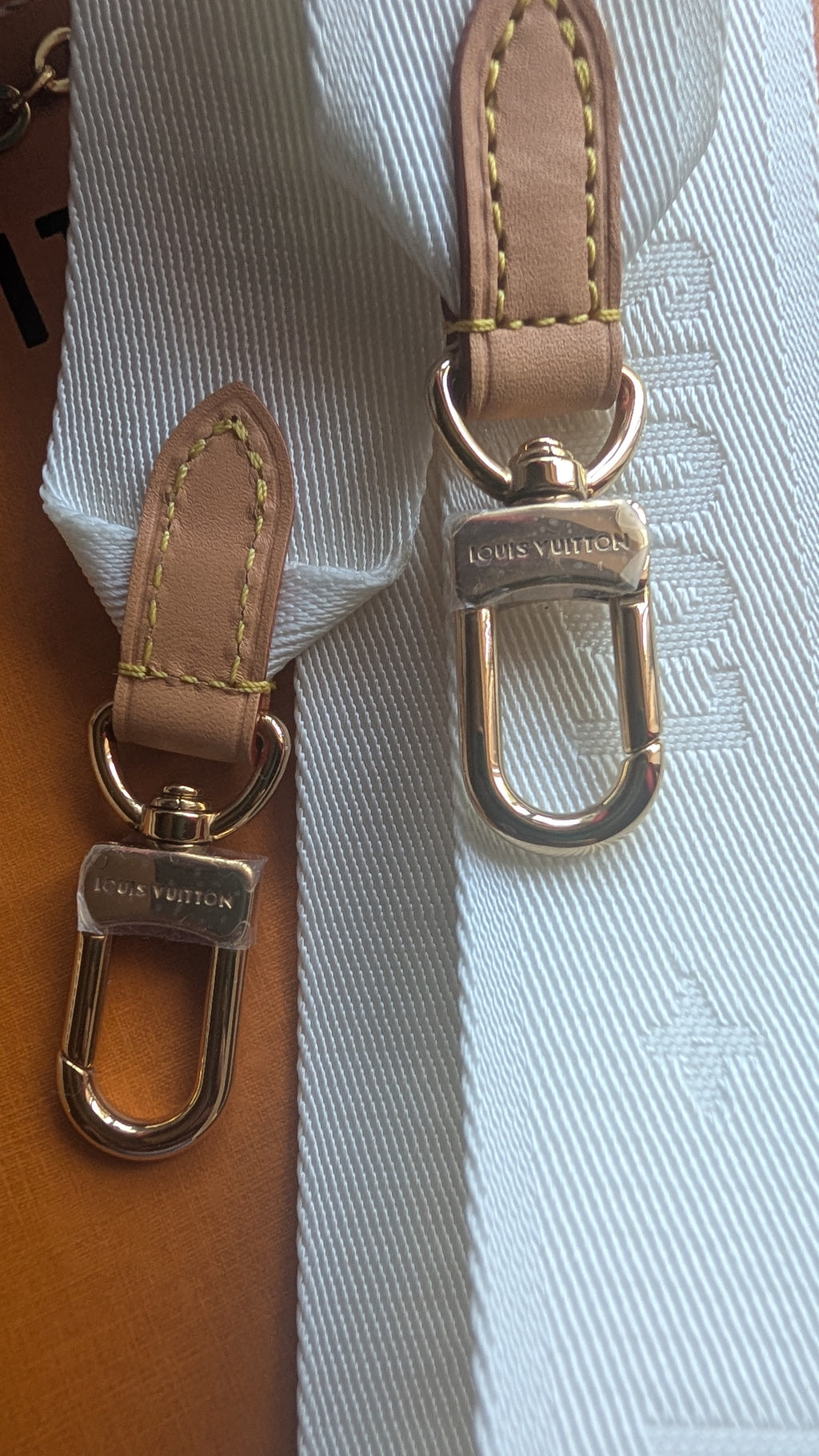 hardware Pre-Owned Louis Vuitton Multi Pochette Accessories Crossbody By The Pool