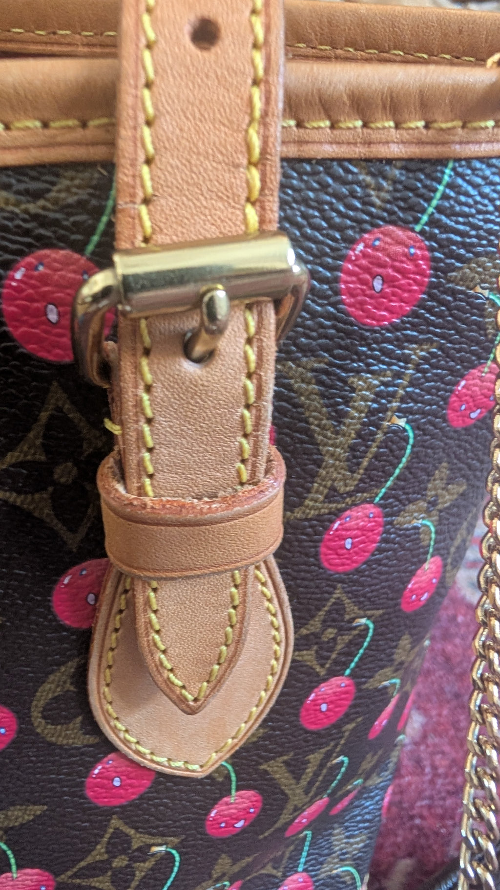 other strap Pre-Owned Louis Vuitton x Takashi Murakami Cerises Bucket  with Pochette – Limited Edition