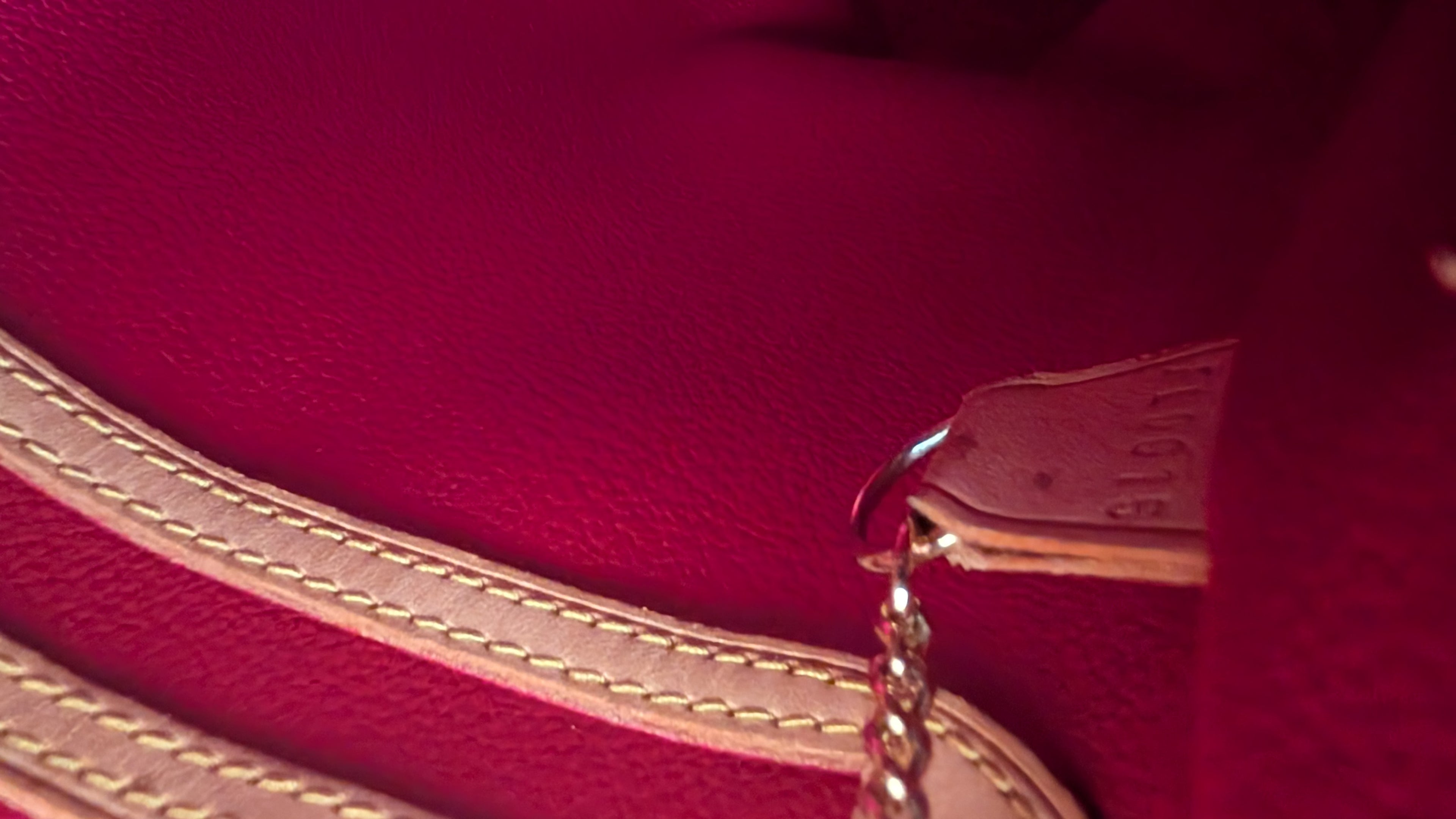 serial number Pre-Owned Louis Vuitton x Takashi Murakami Cerises Bucket  with Pochette – Limited Edition