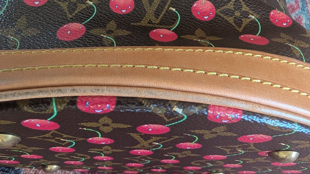 base condition Pre-Owned Louis Vuitton x Takashi Murakami Cerises Bucket  with Pochette – Limited Edition