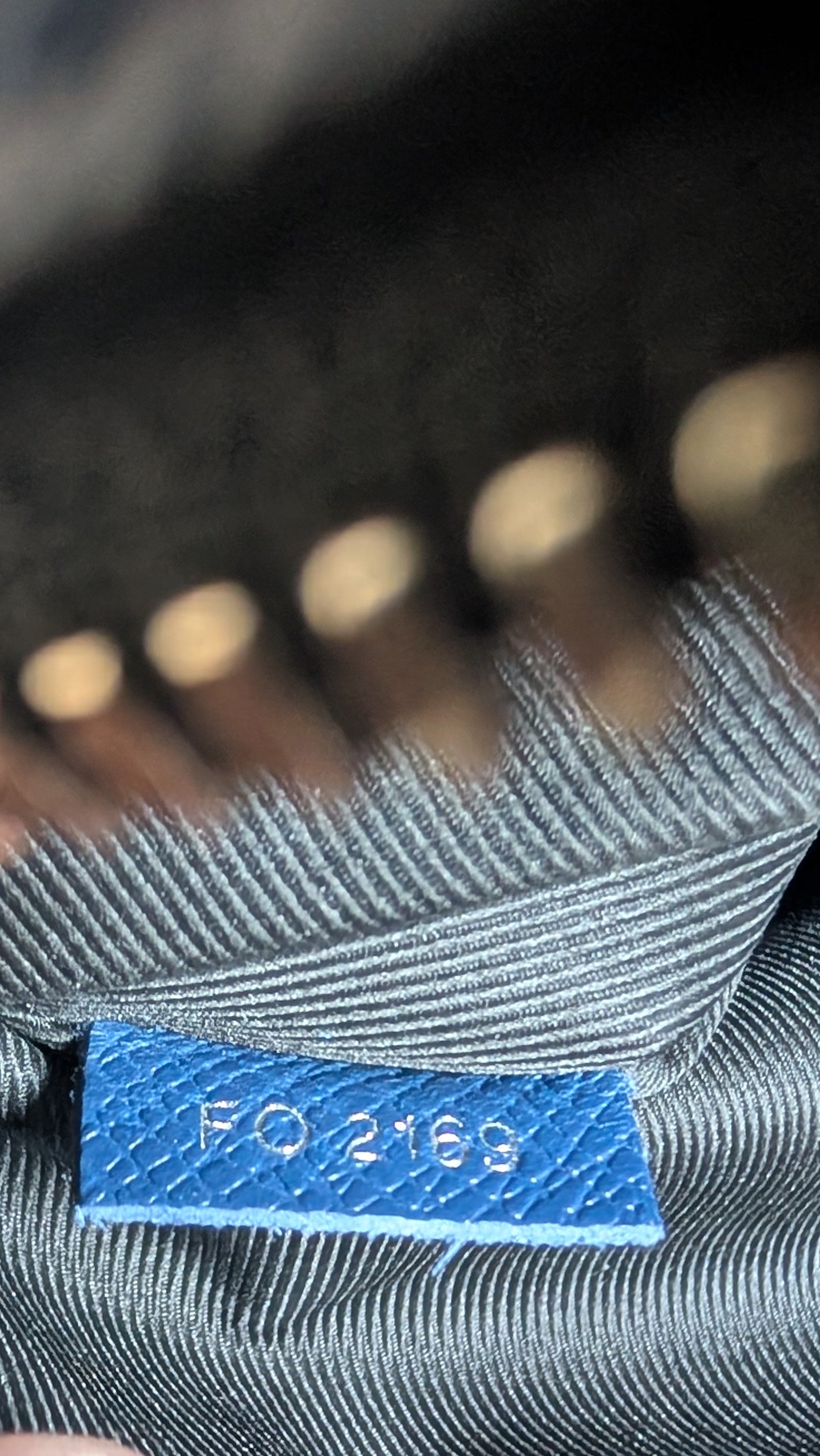 serial number Louis Vuitton Outdoor Messenger – Blue Taïga Leather &amp; Monogram Eclipse Blue
