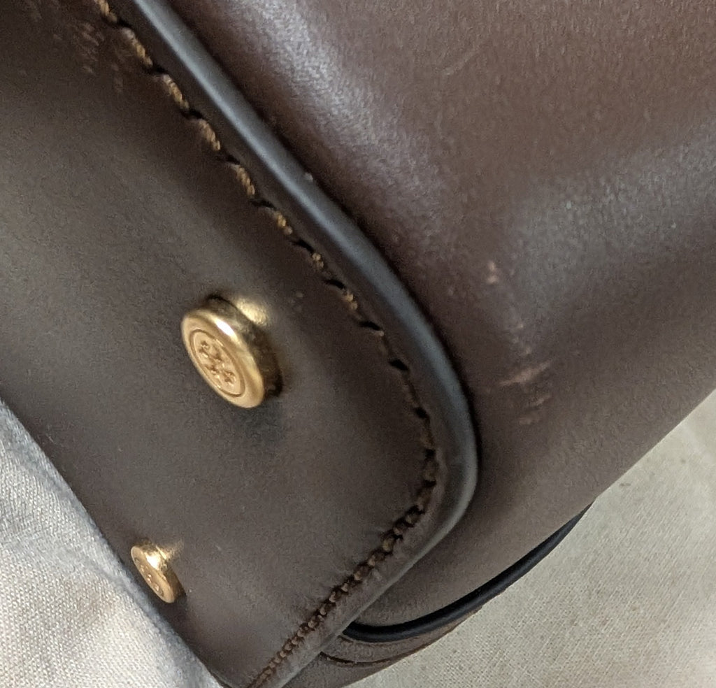 Pre-Owned Tory Burch  Floral Applique Top Handle Bag corner condition