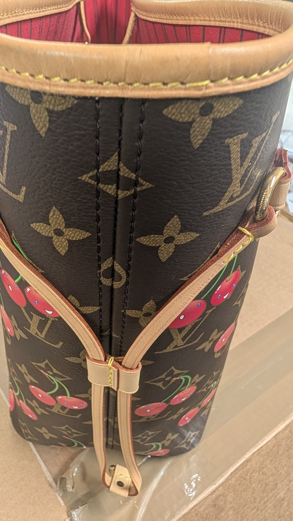 side Pre-Owned Louis Vuitton x Takashi Murakami Cherry Neverfull MM Tote Bag with Pouch