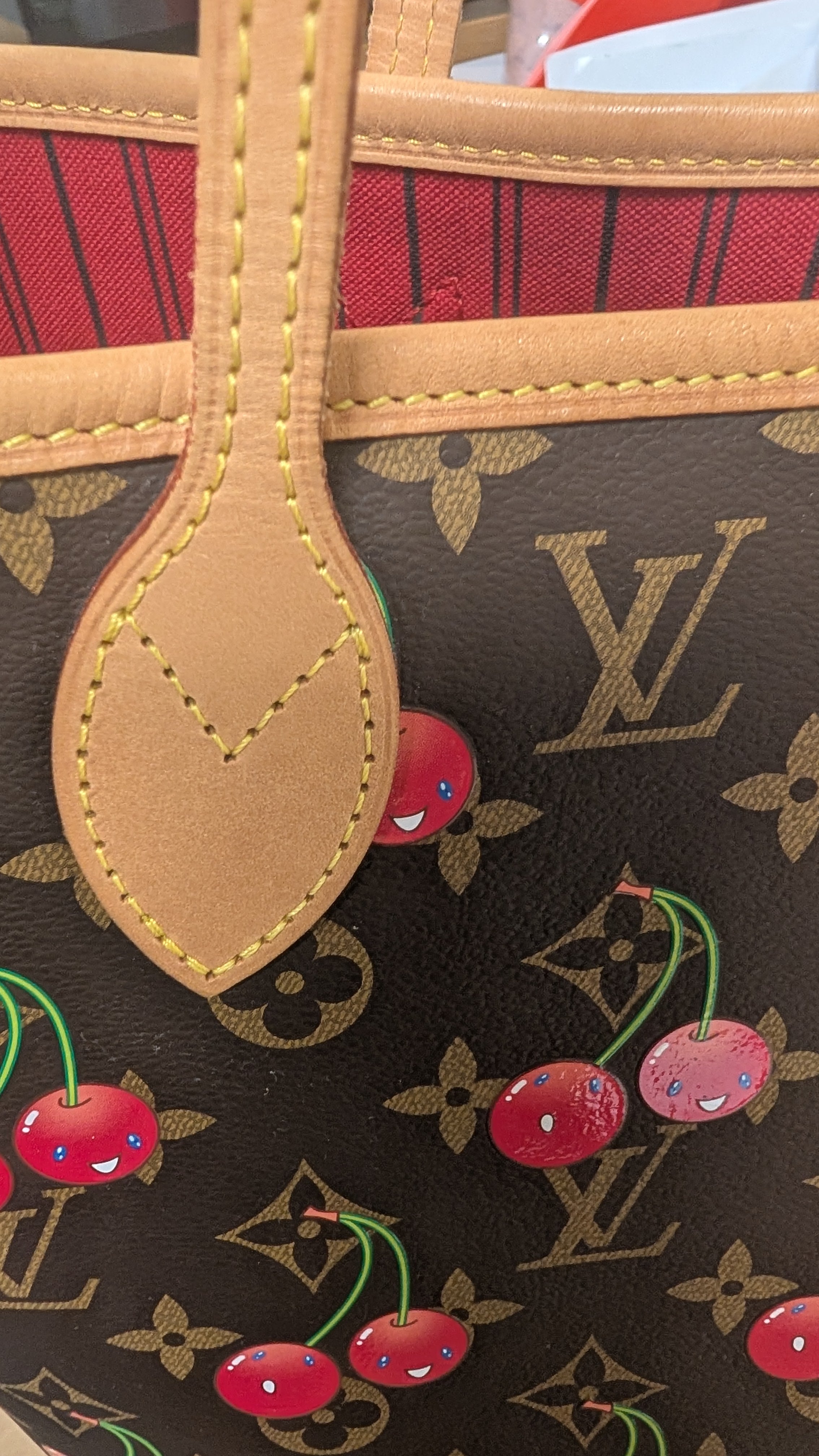 handle Pre-Owned Louis Vuitton x Takashi Murakami Cherry Neverfull MM Tote Bag with Pouch