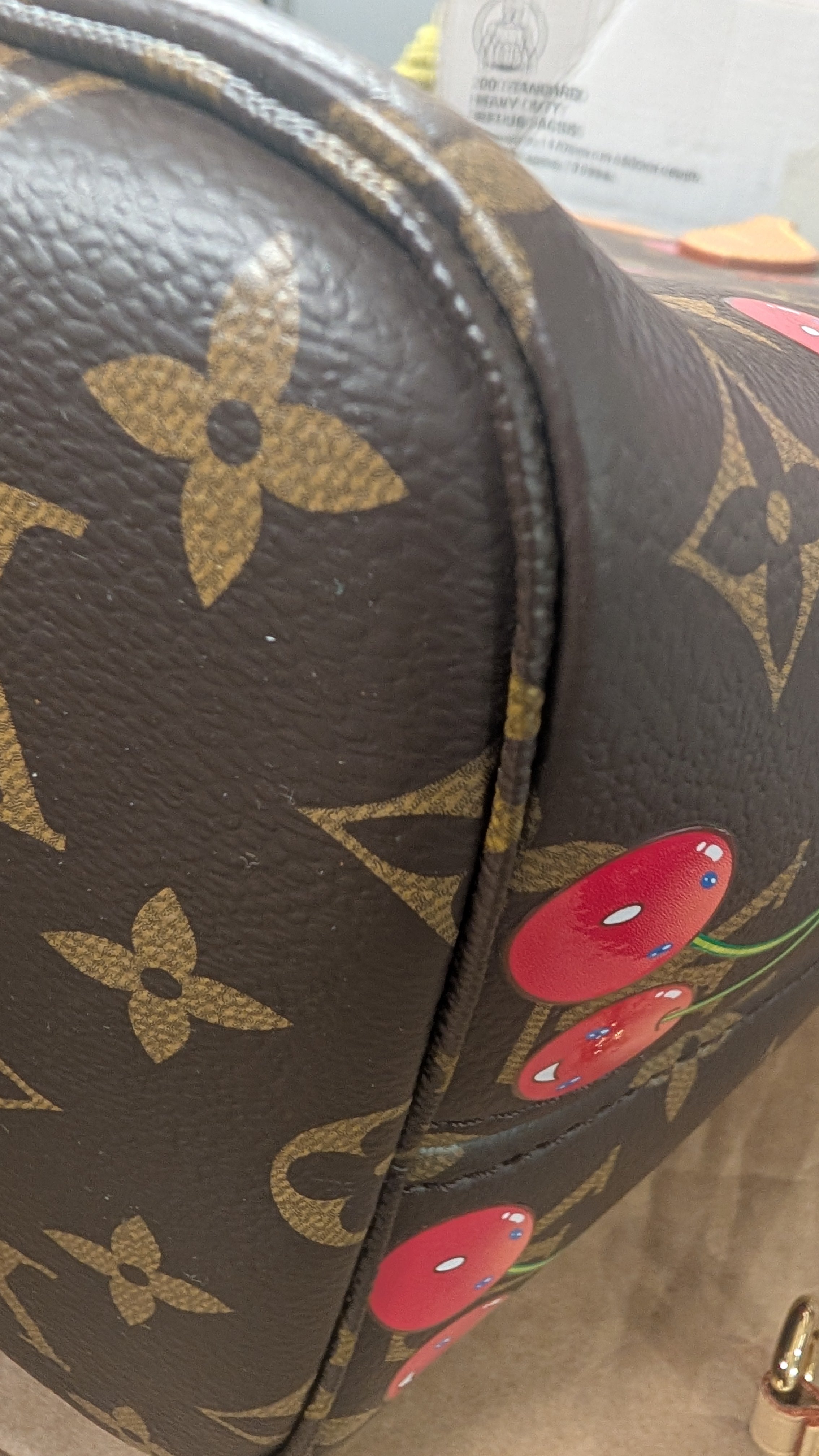 other edge Pre-Owned Louis Vuitton x Takashi Murakami Cherry Neverfull MM Tote Bag with Pouch
