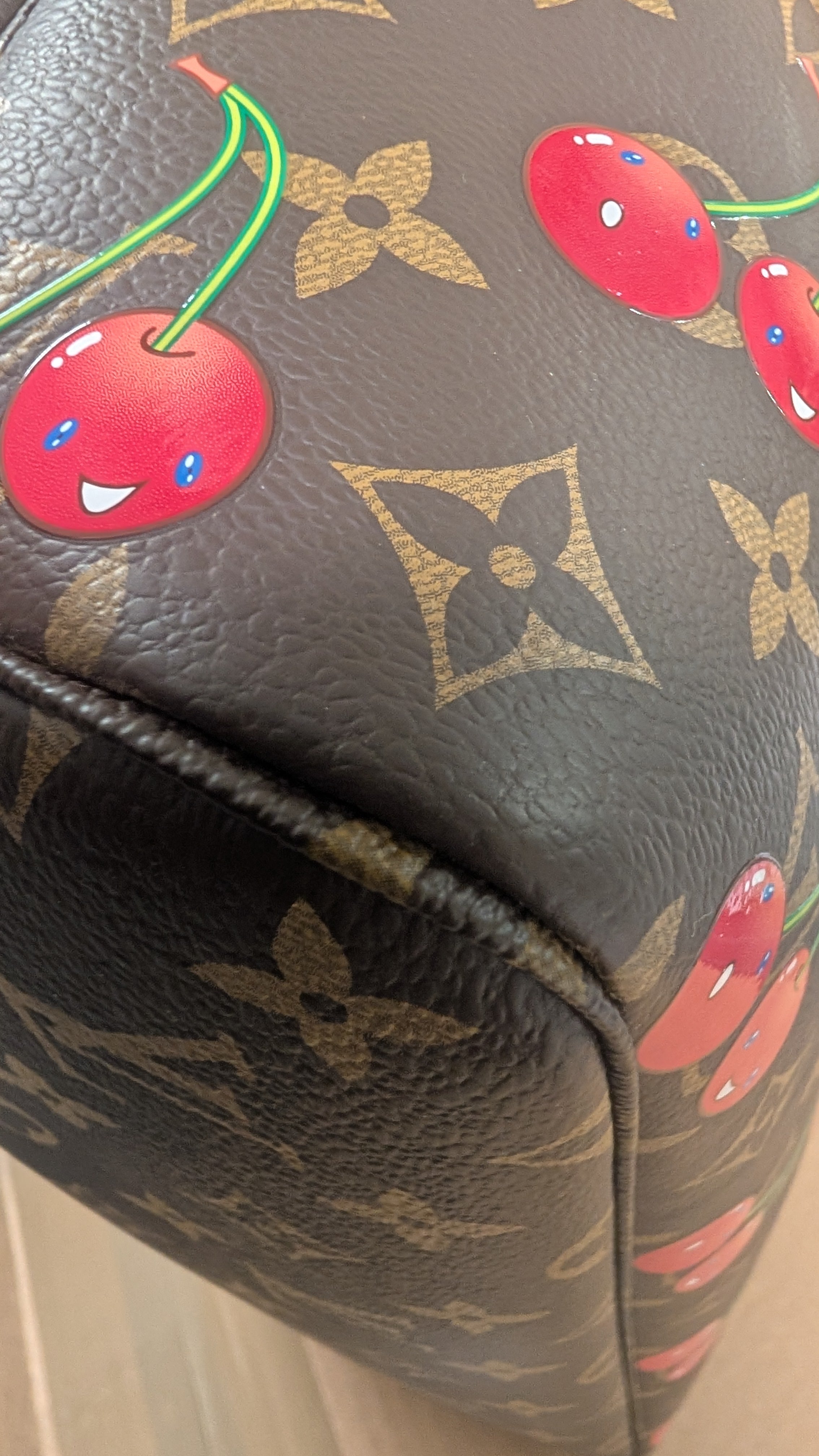 edge 3 Pre-Owned Louis Vuitton x Takashi Murakami Cherry Neverfull MM Tote Bag with Pouch