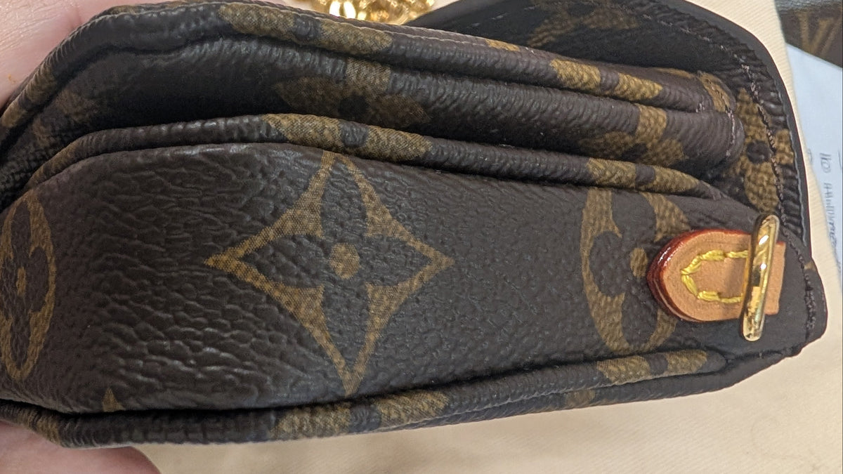 other corners Pre-Owned Louis Vuitton Micro Metis Bag