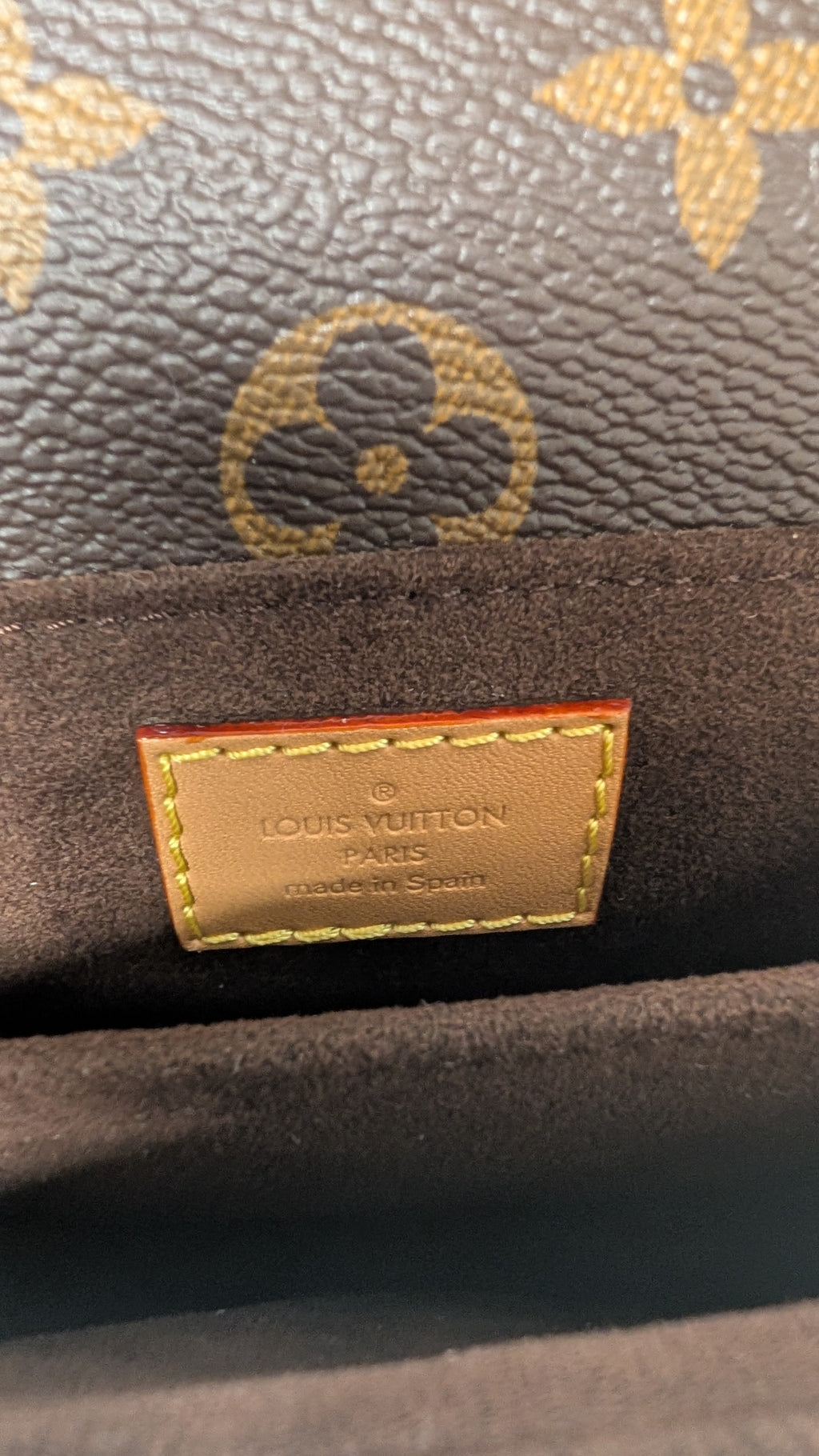 logo Pre-Owned Louis Vuitton Micro Metis Bag