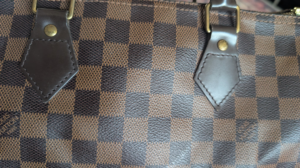 leather condition Pre-Owned Louis Vuitton Speedy 30 Damier Ebene