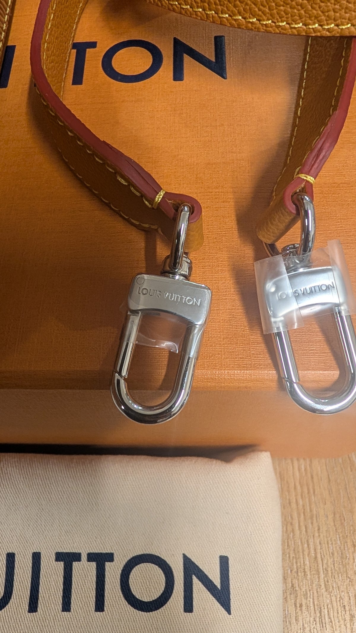 strap Pre-Owned Louis Vuitton Marelle Shoulder & Crossbody Bag – Caramel Epi Leather