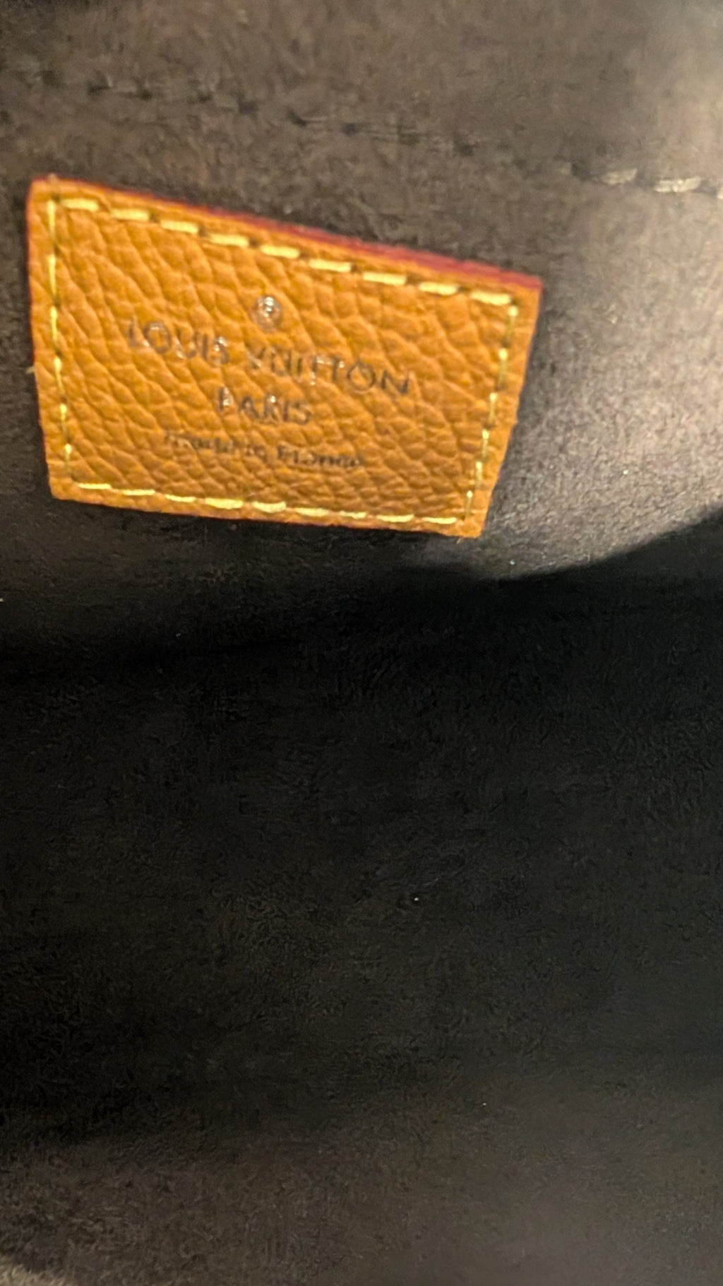 label Pre-Owned Louis Vuitton Marelle Shoulder & Crossbody Bag – Caramel Epi Leather