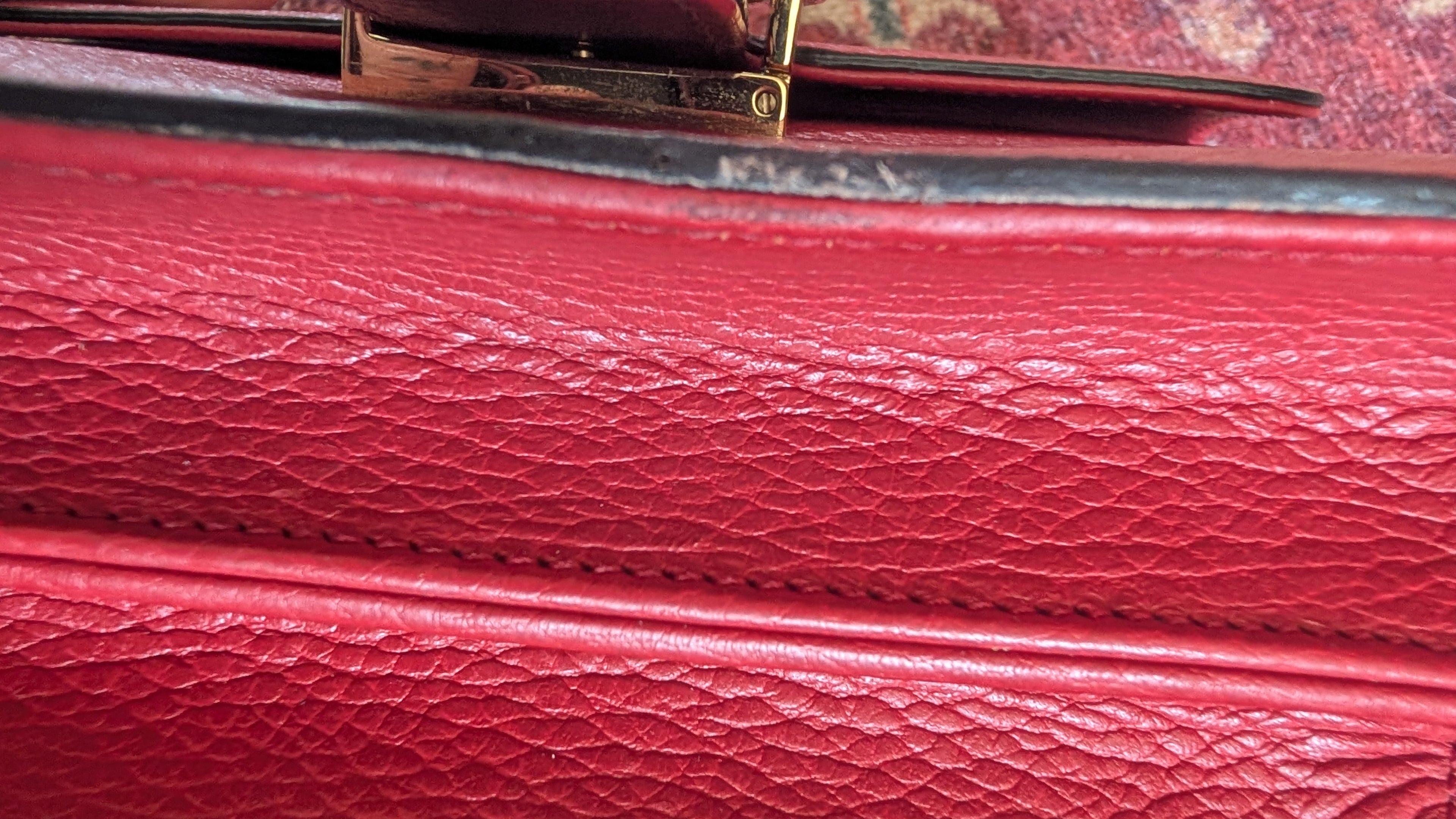 leather Pre-Owned Red Gucci GG Interlocking Crossbody Bag